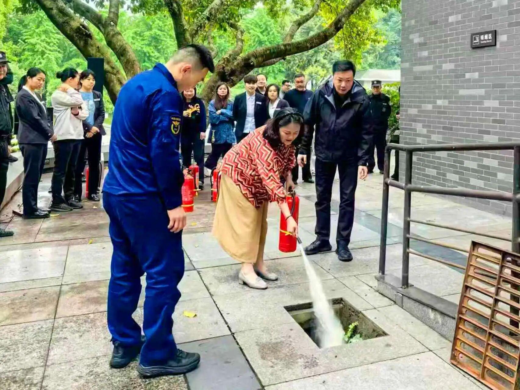 313f6187714b66e30689b783e84d7e58