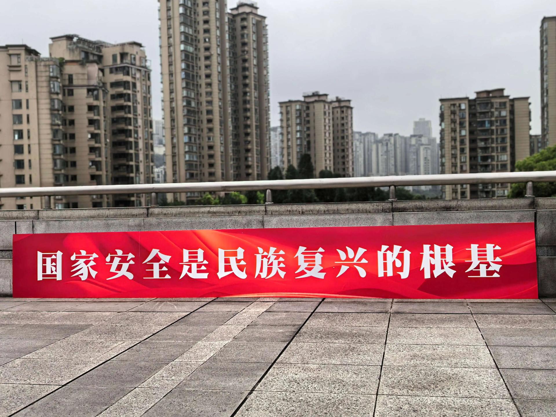 195ae128f415a8a87b9322ad546f3e7b